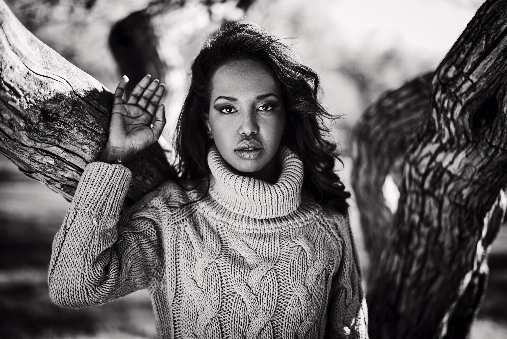 Monochrome conceptual portrait by Michele Belloni