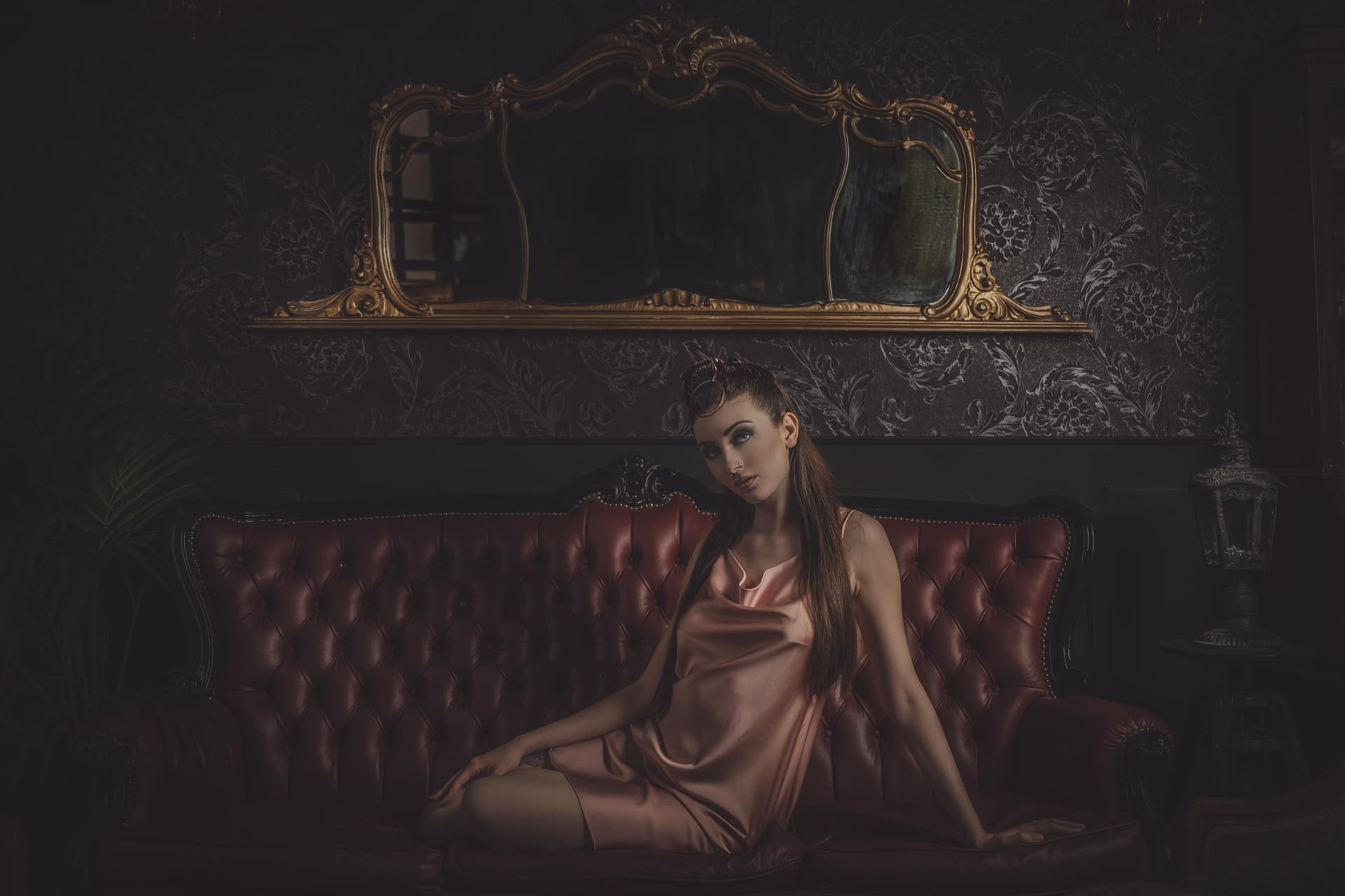 Monochrome conceptual portrait by Michele Belloni